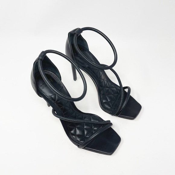 NWT SCHUTZ Gaiah Leather Strappy Heels Sandals Shoes Quilted Design Black Size 6 - Picture 8 of 15